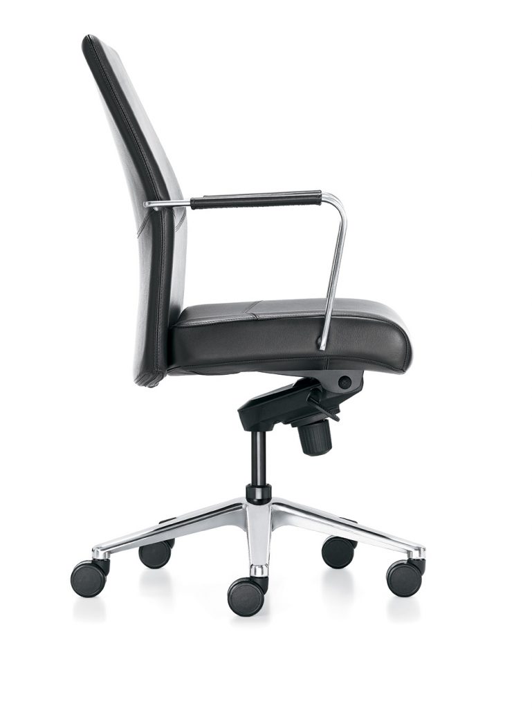 Vanilla Executive Chair | Keilhauer | Alan Desk Executive