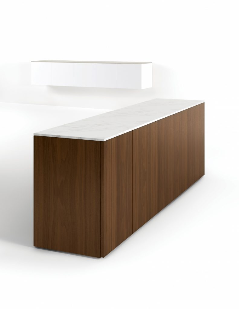 Flow Credenzas™ Nucraft Alan Desk