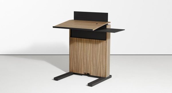 motus training table halcon alan desk 19 <p>motus is a collection of adaptable folding tables and mobile accessories that allows an effortless transformation from boardroom to flexible, multi-use space. </p>