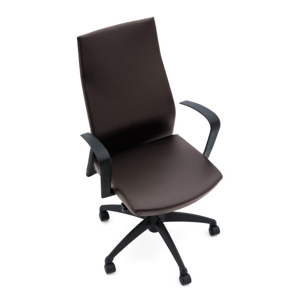 dorso conference seating krug alan desk 14 <ul> <li>back is available in three different heights</li> <li>available as a matching guest chair</li> <li>multiple arm options</li> <li>multiple textile options</li> </ul>
