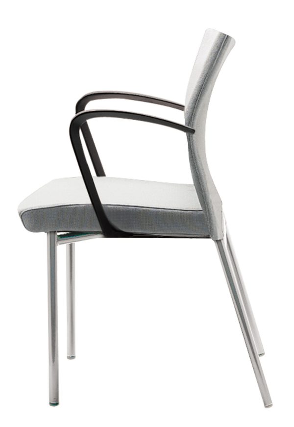 dorso conference seating krug alan desk 35 <ul> <li>back is available in three different heights</li> <li>available as a matching guest chair</li> <li>multiple arm options</li> <li>multiple textile options</li> </ul>