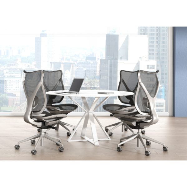 onda chairs around a conference table