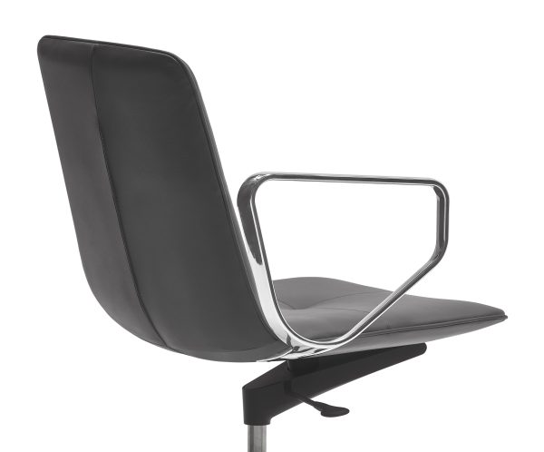 swav 94242 back details scaled <ul> <li> <p>mid back: sleek profile with a unique insert for added texture and customizable finishes. equipped with a knee tilt mechanism, ideal for meetings and conference rooms.</p> </li> <li> <p>low back: lightly scaled with a thin side profile and classic loop arms, exuding an understated elegance.</p> </li> </ul> <p>experience the blend of luxury and modernism in this design.</p>