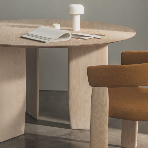 oru table andreu world