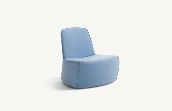 htbk035 breck lounge chair 07 <p>the breck collection includes seating, tables, and benches that combine playful design with incredible versatility. rounded corners and upholstered elements make breck a so and inviting addition to lounge and office spaces.</p> <ul> <li>available in multiple textiles including vinyl and leather </li> <li>available in multiple configurations</li> </ul>