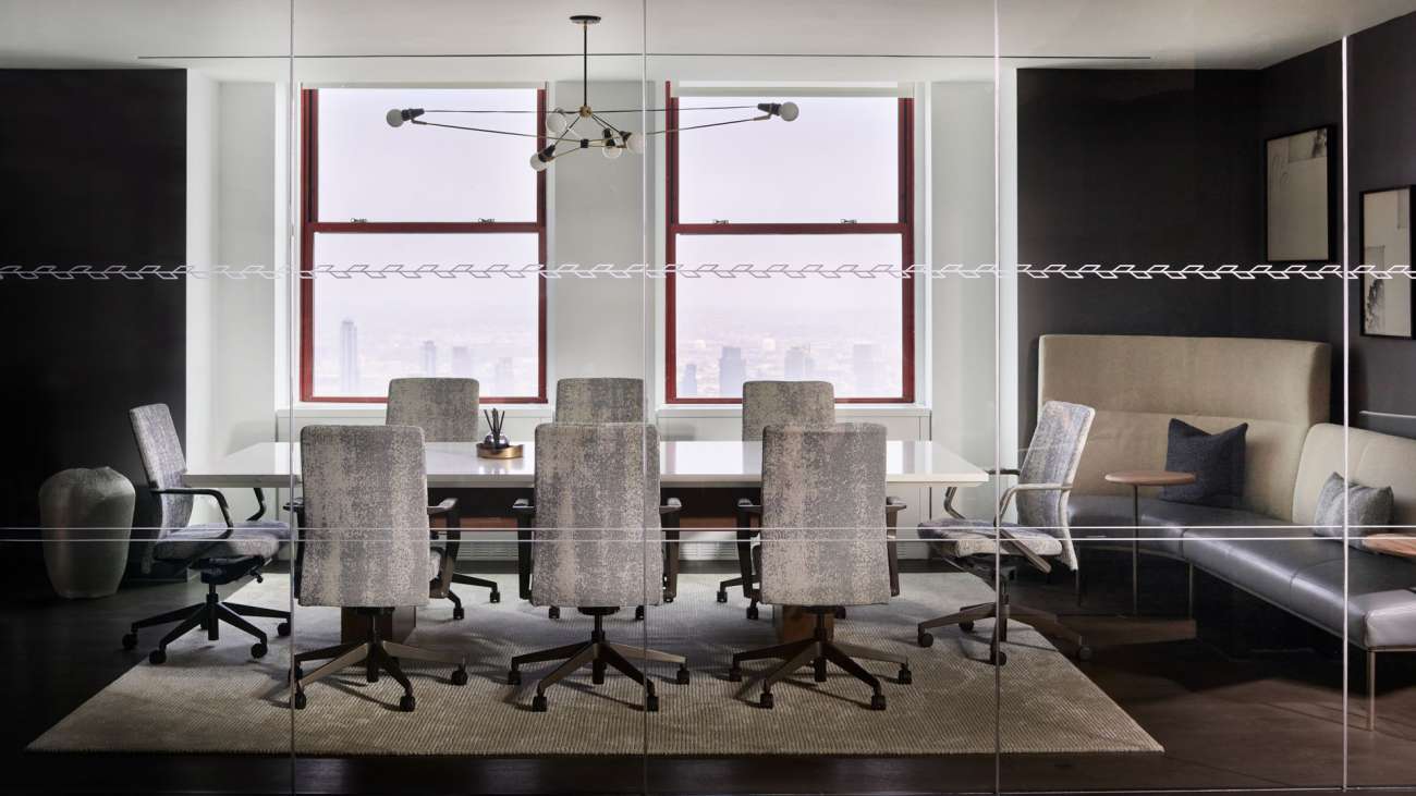 240430_OFS_NYshowroom77519_wr